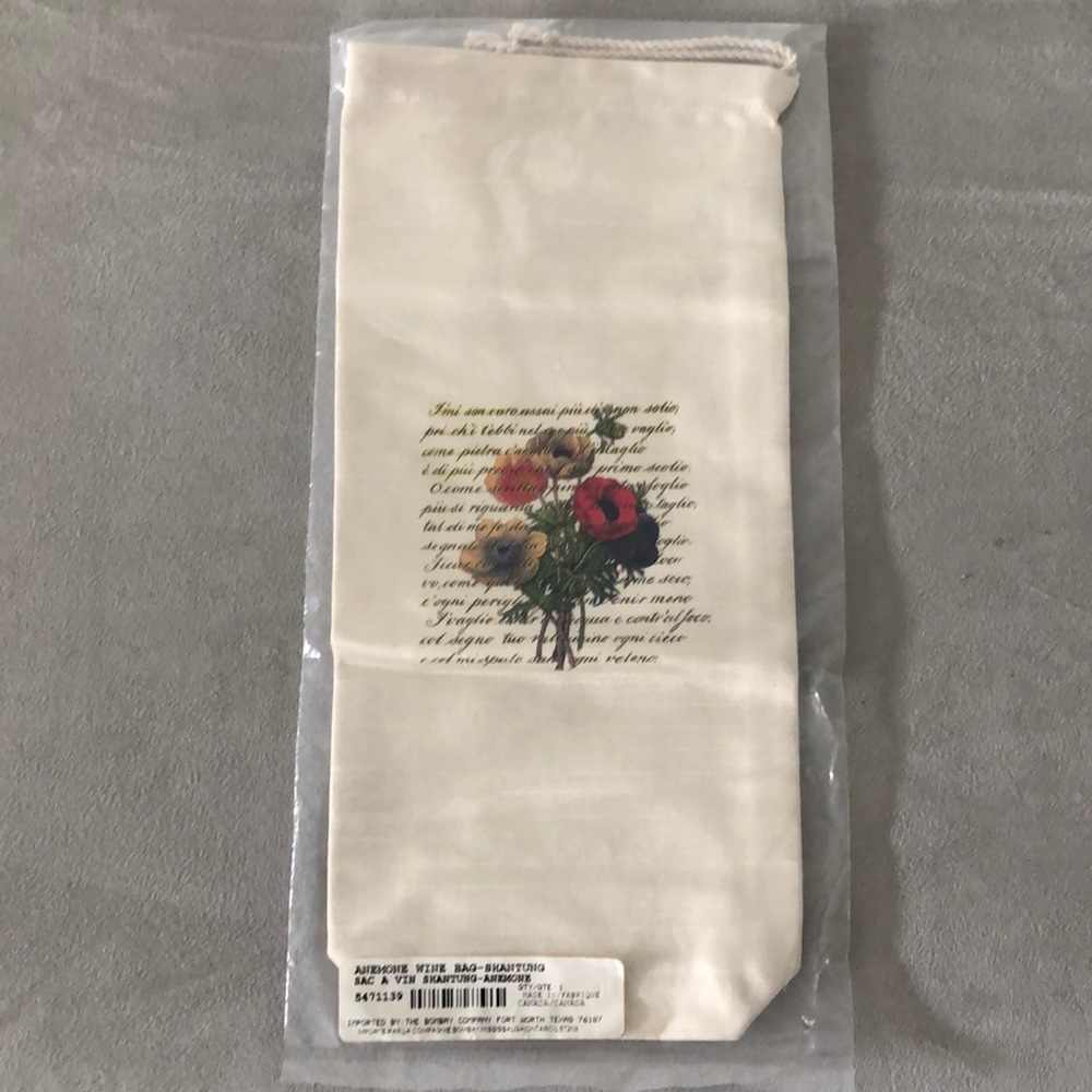 New Bombay & Co wine bottle bag beige red flower
